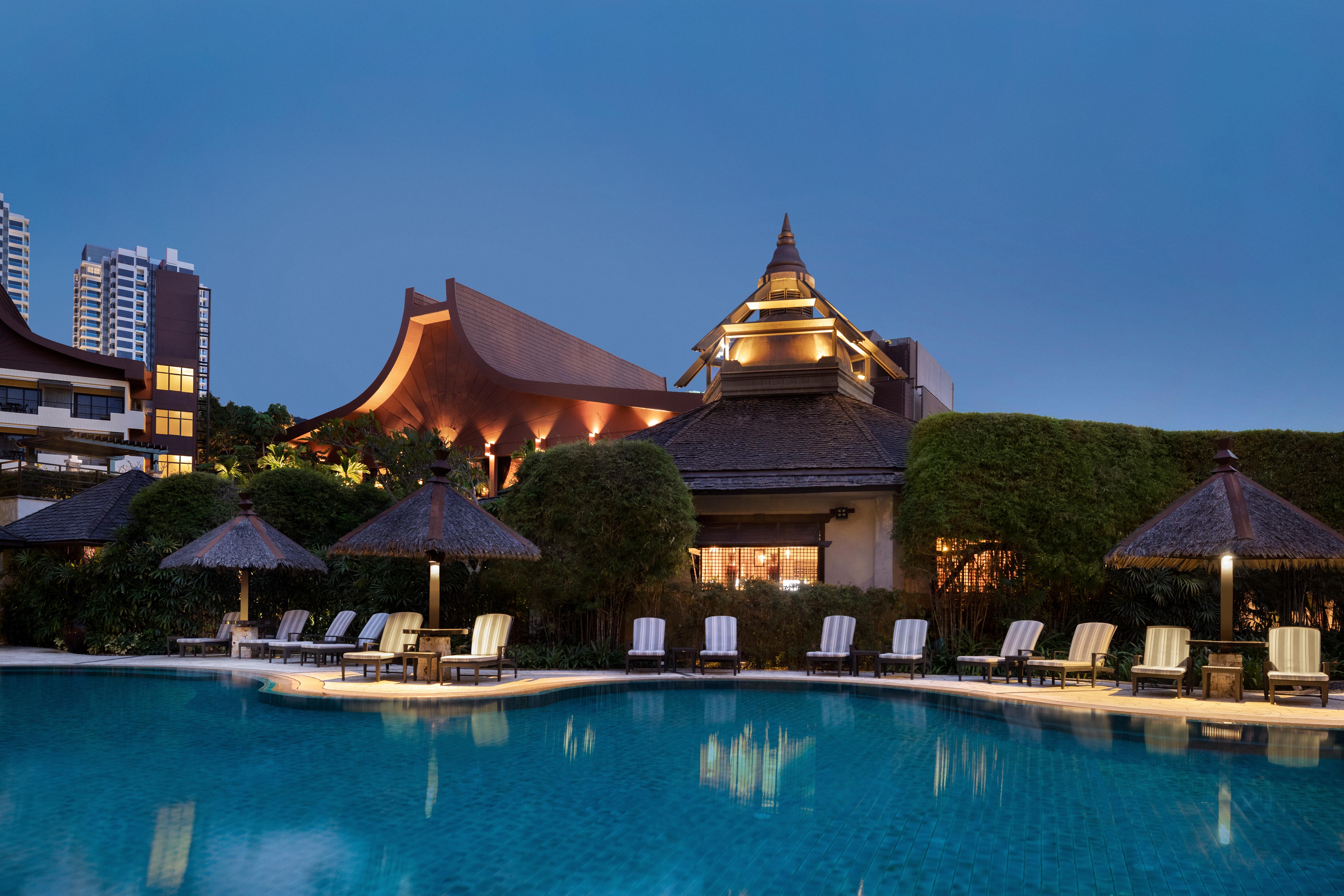 Shangri-La Rasa Sayang, Penang Batu Ferringhi Eksteriør bilde The swimming pool at the hotel
